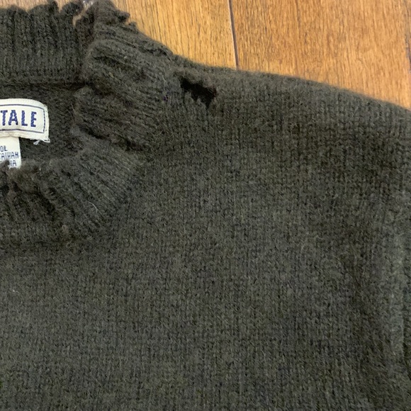 DISTRESSED AEROPOSTALE GREEN SWEATER - Picture 10 of 14